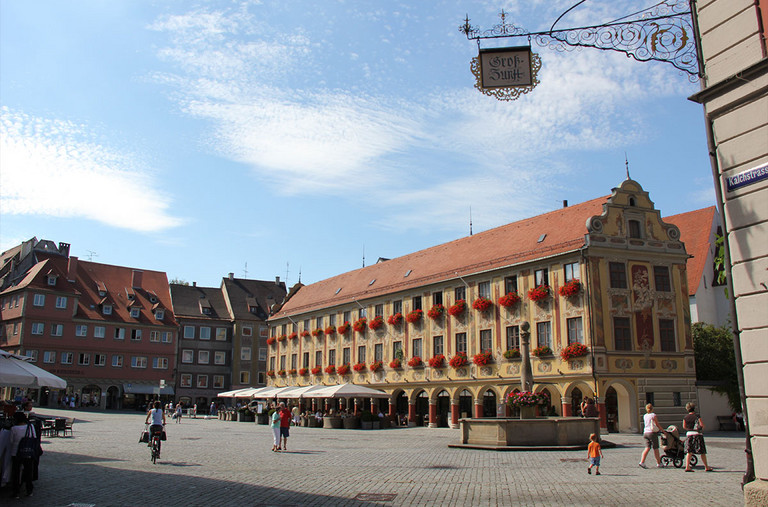 Der Marktplatz von Memmingen im Herzen der Altstadt